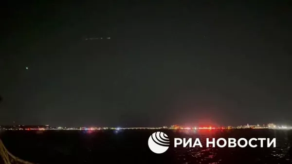 Спасательная операция ведется на месте крушения под Вашингтоном пассажирского самолета