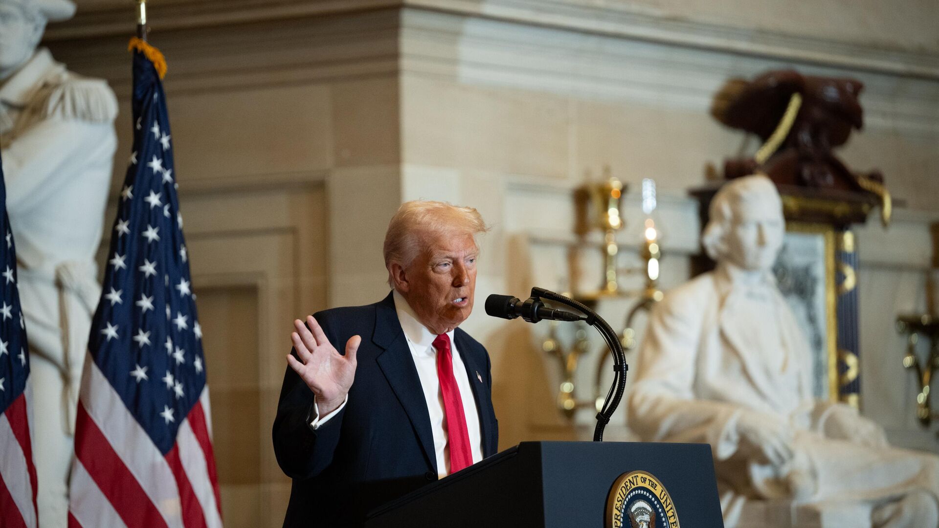 Президент США Дональд Трамп - ПРАЙМ, 1920, 22.04.2025