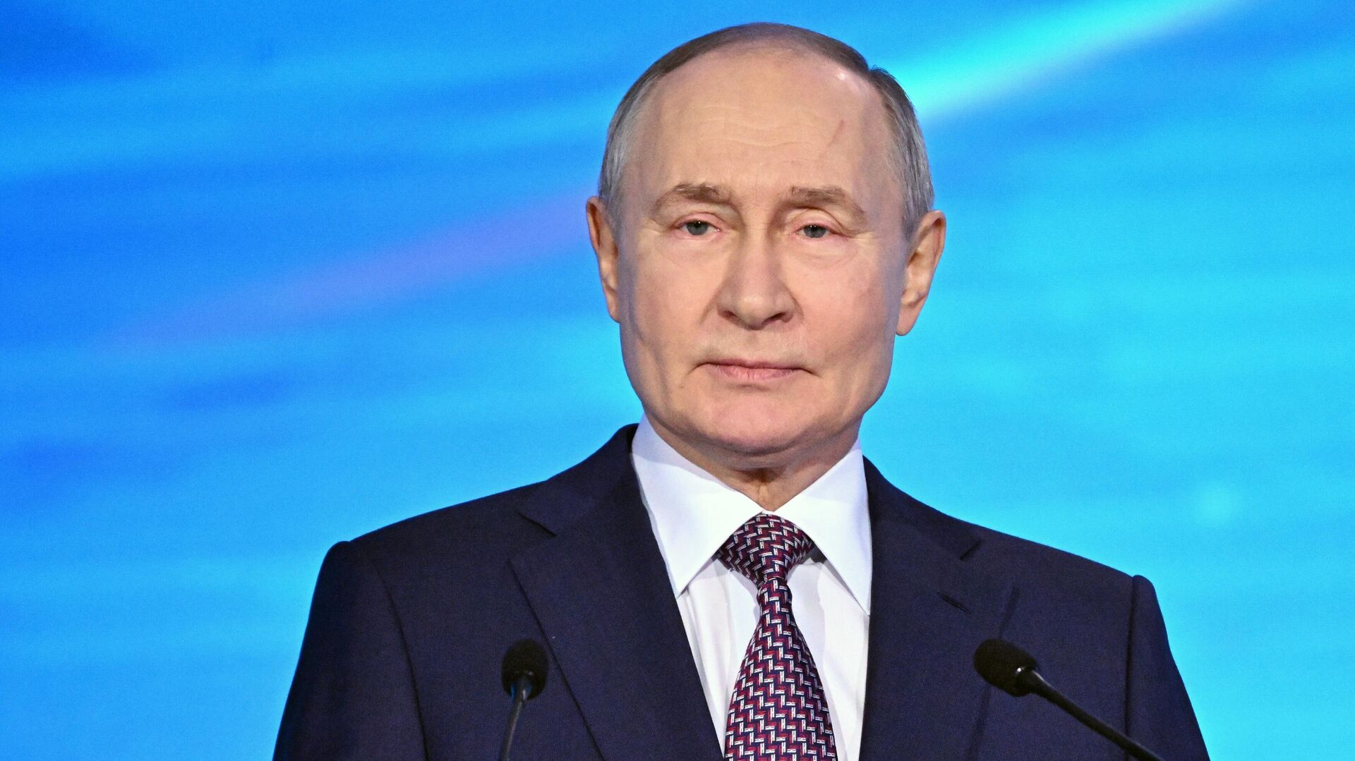 Президент Владимир Путин принял участие в работе Форум будущих технологий  - ПРАЙМ, 1920, 18.03.2025