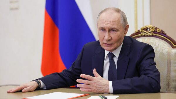 Президент Владимир Путин провел совещание Совбеза РФ