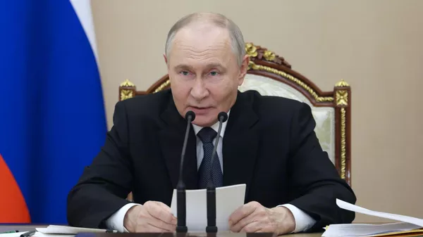 Президент Владимир Путин провел заседание Военно-промышленной комиссии