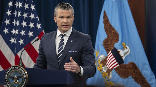 Министр обороны США Пит Хегсет на пресс-конференции в Пентагоне