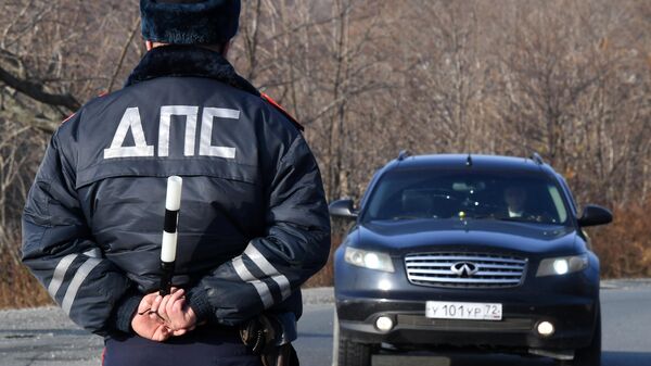 Сотрудник ДПС ГИБДД