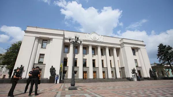 Здание Верховной рады Украины в Киеве