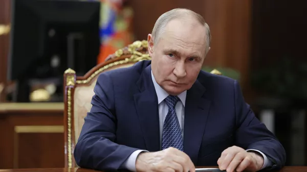 Президент Владимир Путин встретился с главой ВЭБ.РФ Игорем Шуваловым