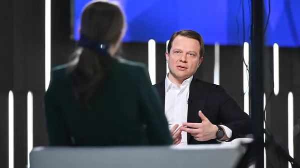 Заместитель мэра Москвы по вопросам транспорта Максим Ликсутов во время интервью агентству РИА Новости