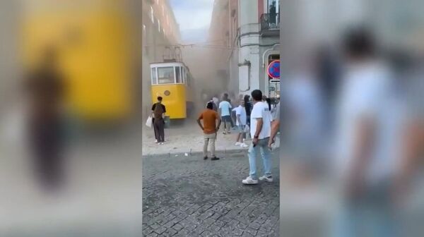 По меньшей мере 15 человек погибли после схода с рельсов фуникулера «Глория» в центре Лиссабона