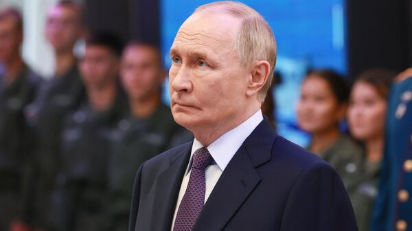 Рабочая поездка президента Владимира Путина во Владивосток