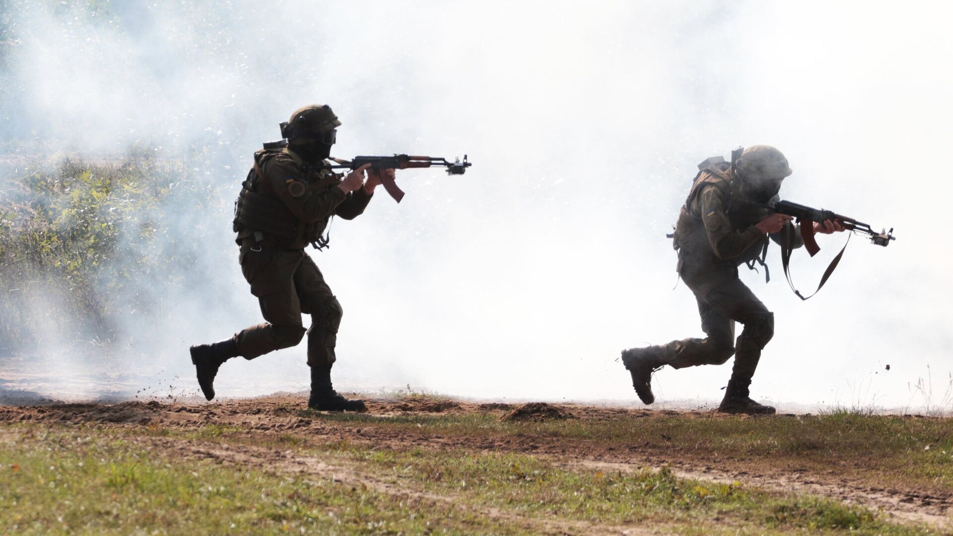 Украинские военнослужащие во время учений Rapid Trident-2017  - ПРАЙМ, 1920, 11.09.2025