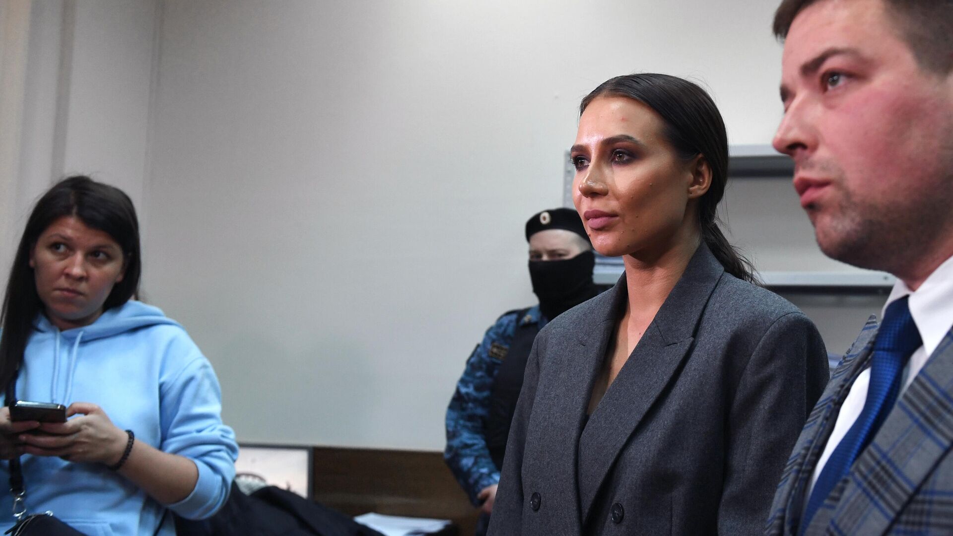 Блогер Валерия Чекалина, известная как Лерчек (Lerchek), в зале заседаний Савеловского суда Москвы - ПРАЙМ, 1920, 08.09.2025