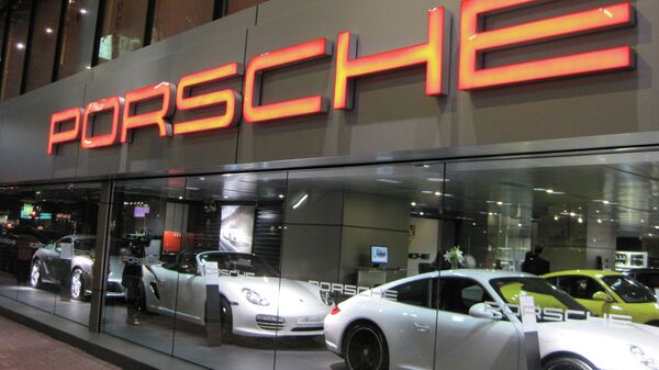 Фирменный салон Porsche