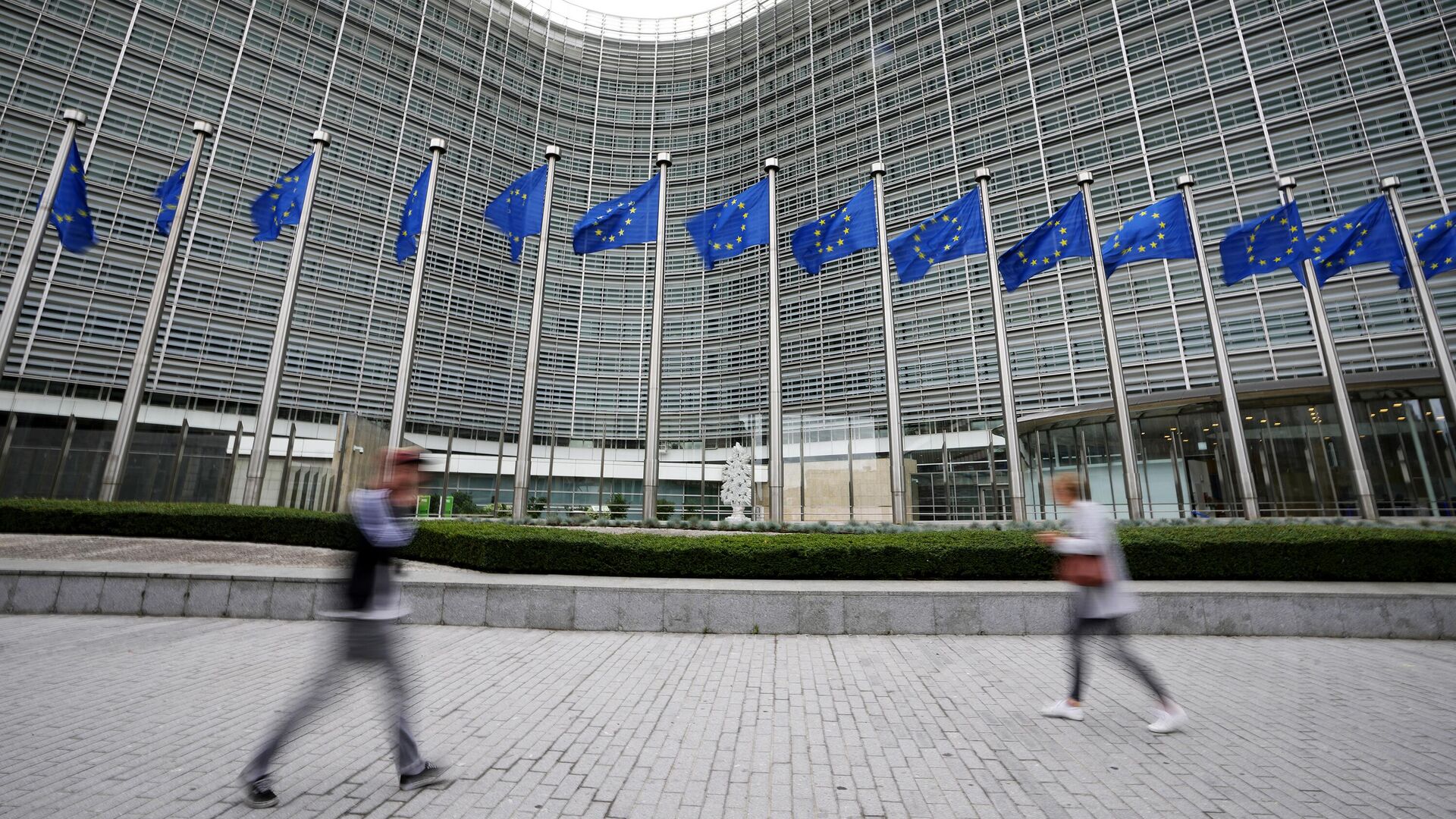 Флаги ЕС в Брюсселе - ПРАЙМ, 1920, 24.11.2025