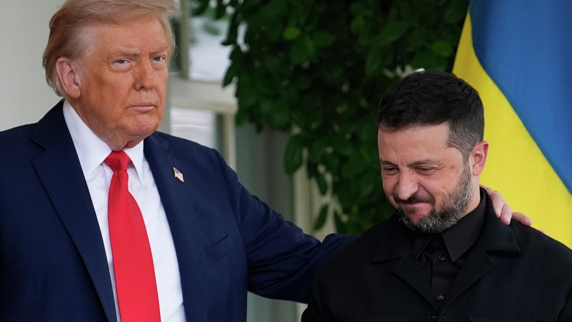 Президент США Дональд Трамп и Владимир Зеленский Президент США Дональд Трамп и Владимир Зеленский - ПРАЙМ, 1920, 13.12.2025