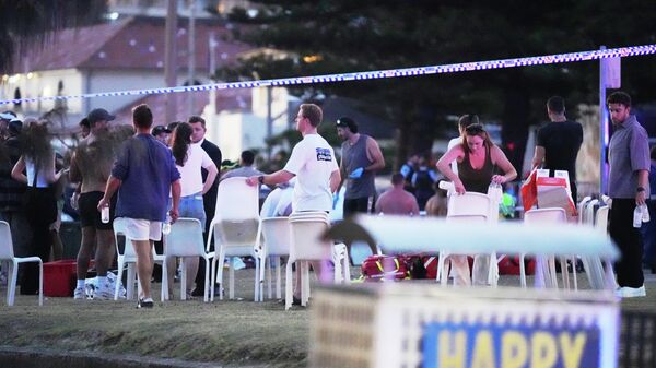 На месте стрельбы на пляже Бондай в Сиднее