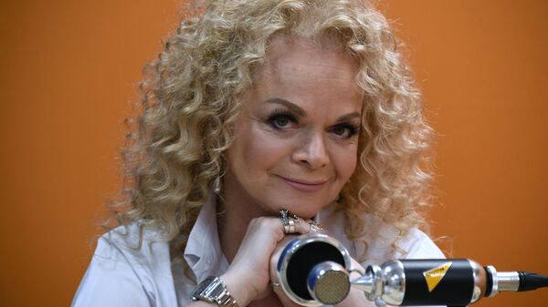 Певица Лариса Долина