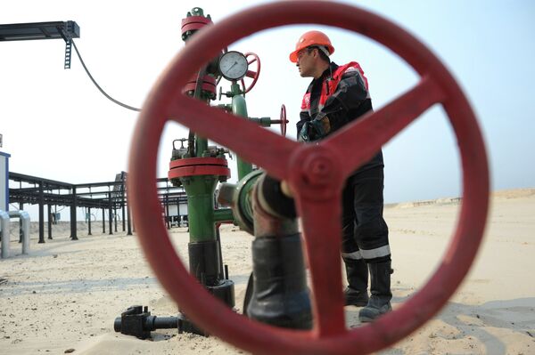 Добыча нефти в городах Ханты-Мансийского автономного округа