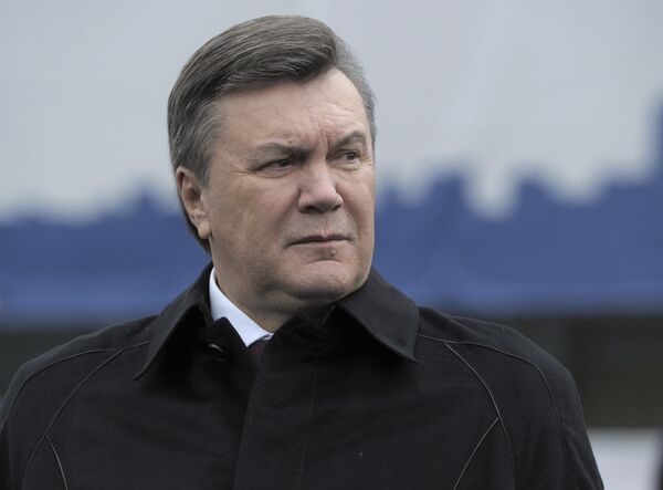 Янукович смог несколько успокоить российский рынок акций, закрывшийся разнонаправленно
