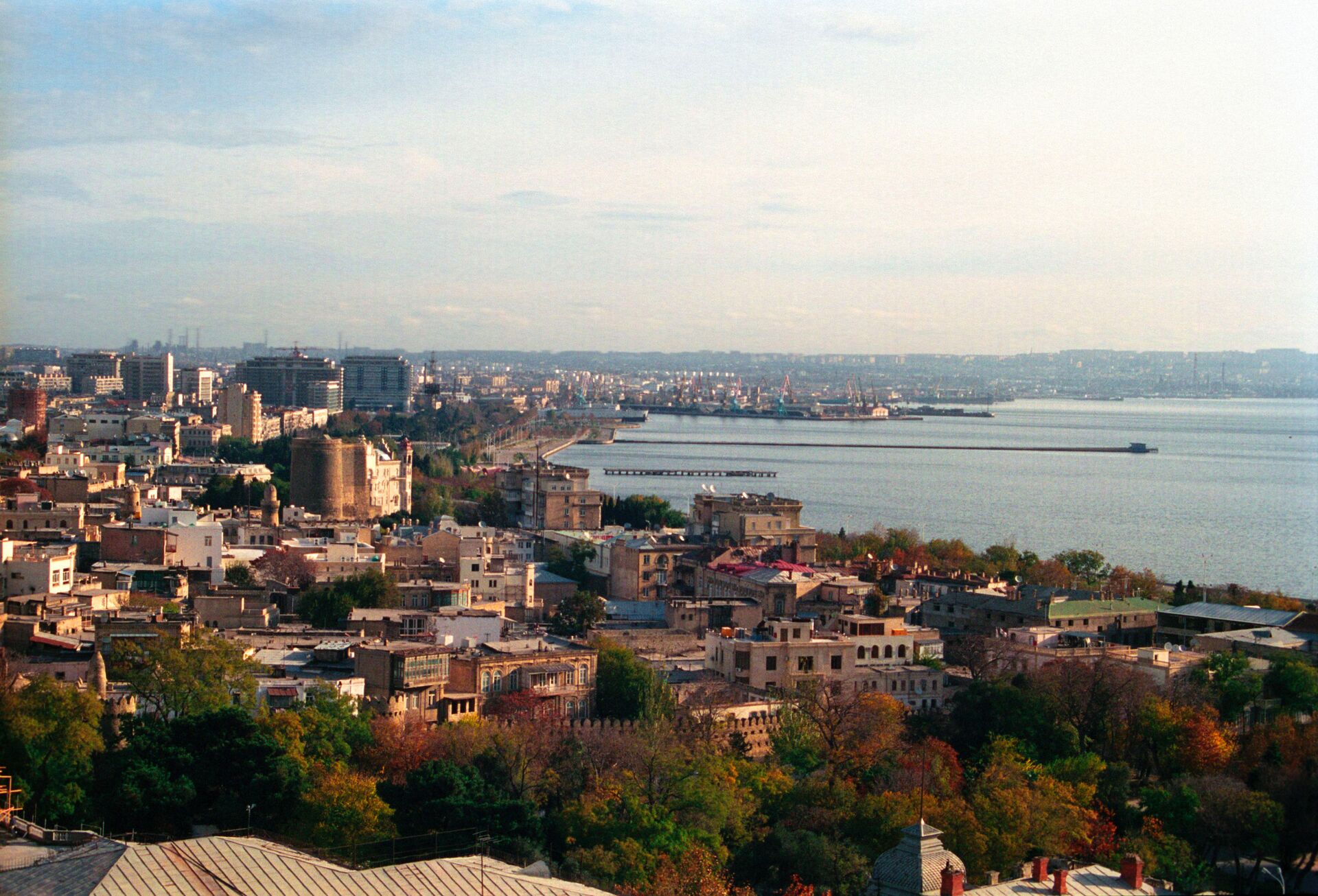 Панорама Баку - ПРАЙМ, 1920, 13.09.2022
