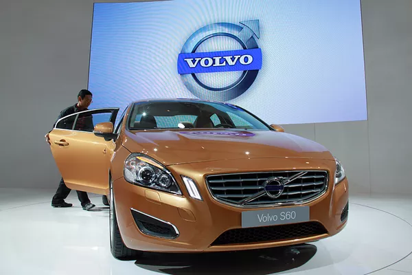 Автомобиль Volvo S60 на международном Пекинском автосалоне Auto China-2010