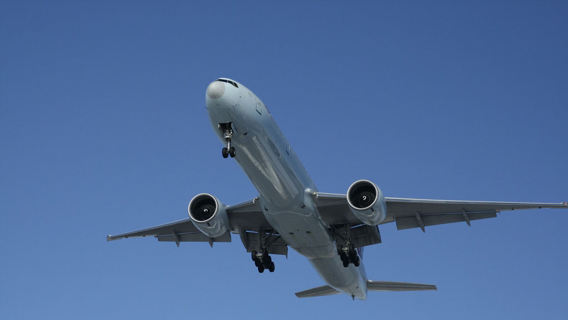 # Самолет Boeing 777-300ER - ПРАЙМ, 1920, 19.07.2024