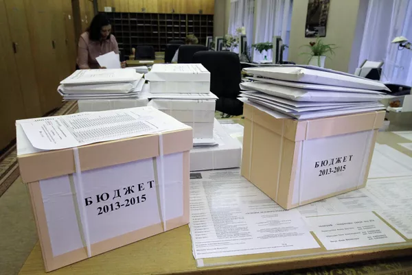 Проект бюджета на 2013-2015 годы отправлен в Госдуму РФ
