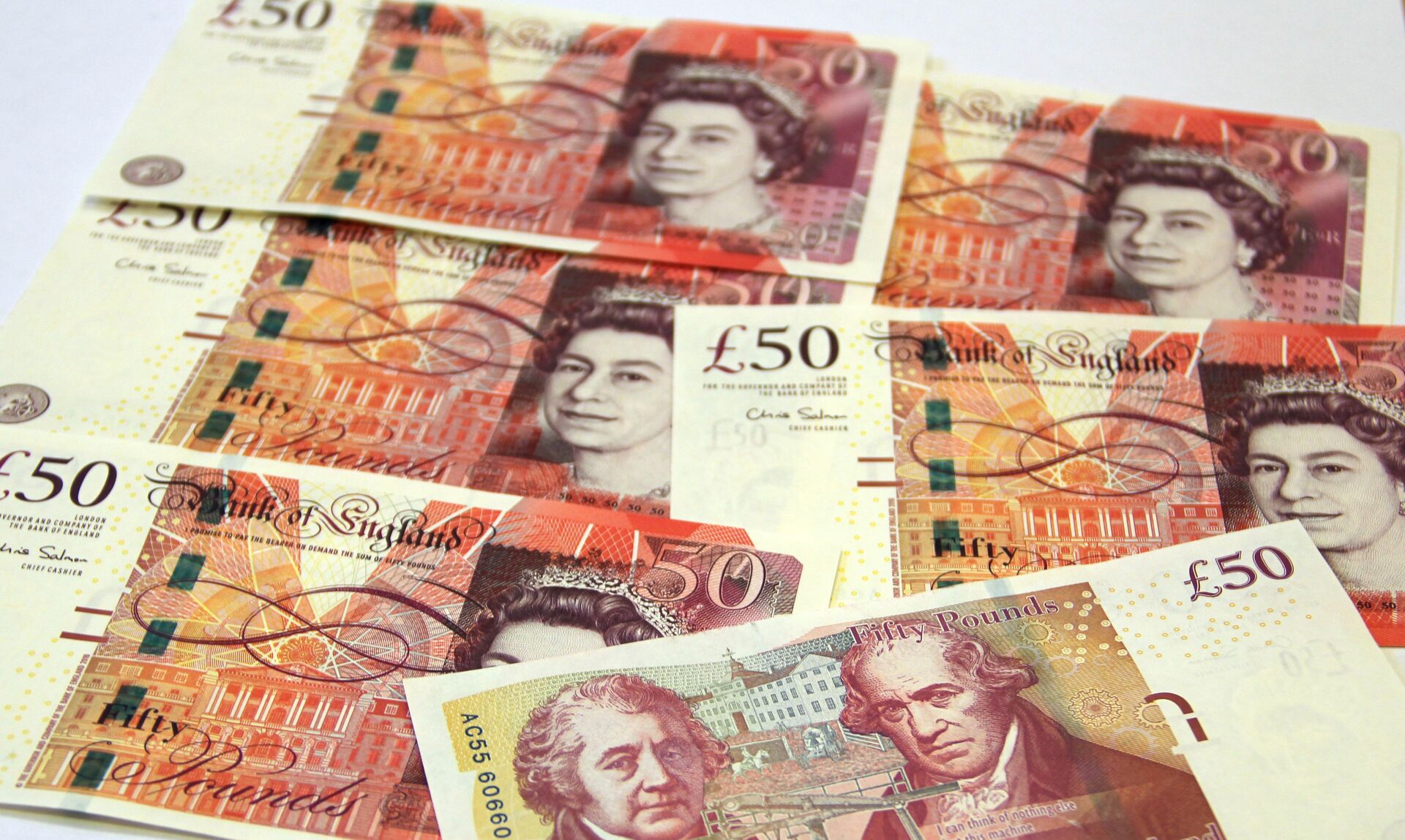 Новые 50-фунтовые банкноты Банка Англии образца 2011 года - ПРАЙМ, 1920, 01.02.2022
