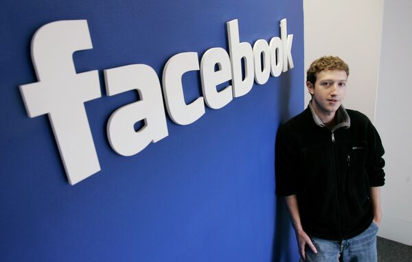 #Марк Цукерберг и Facebook