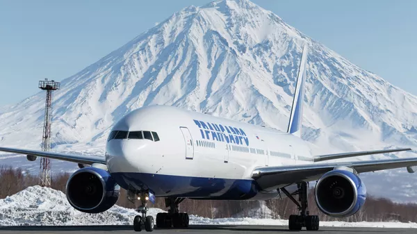 Самолет Boing-777-300 компании Трансаэро