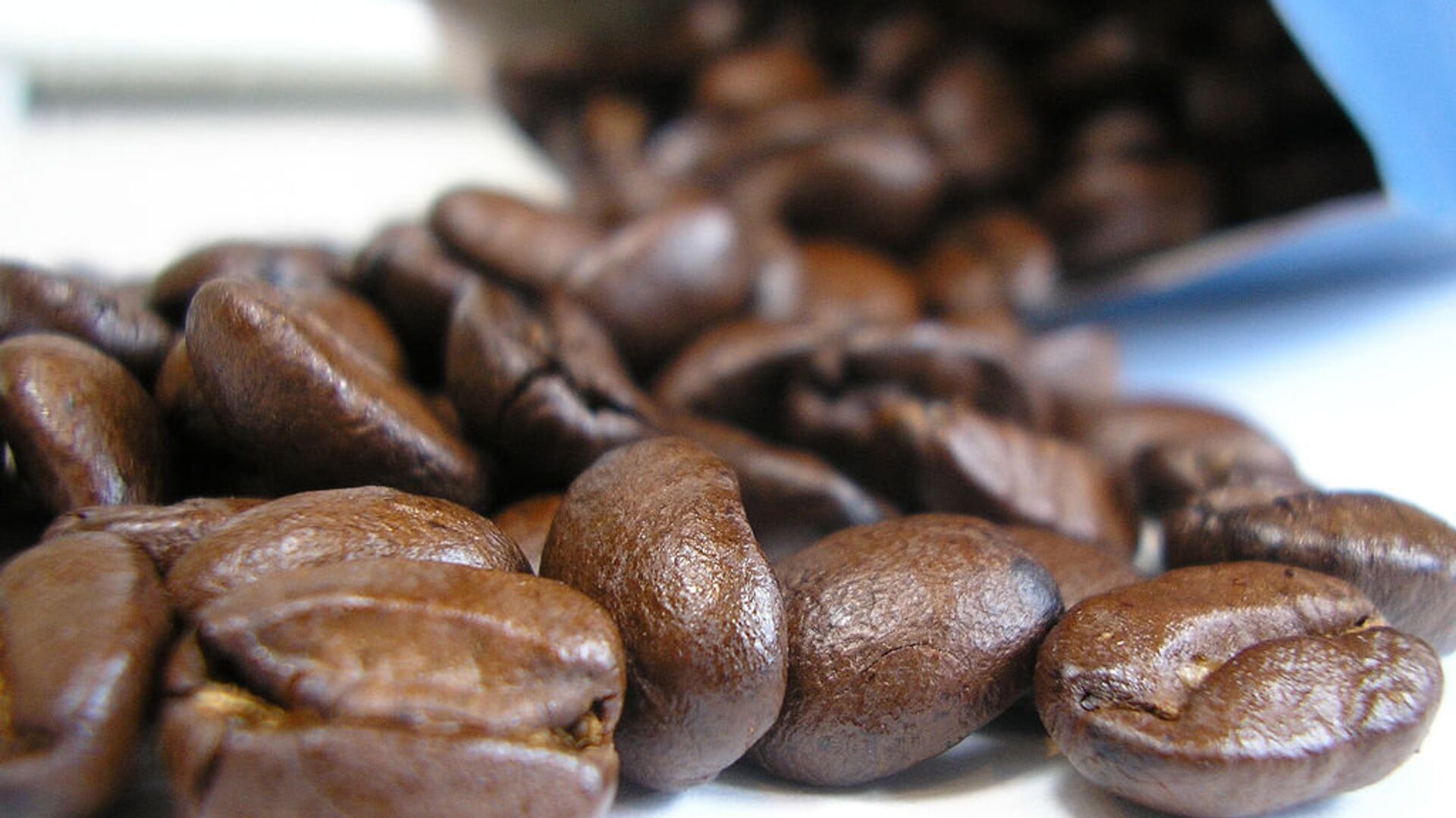 %Зерна кофе - ПРАЙМ, 1920, 16.04.2021