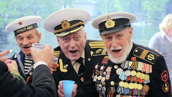 Ветераны на праздновании Дня Победы