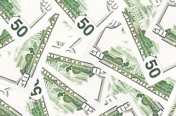 #Долларовые банкноты