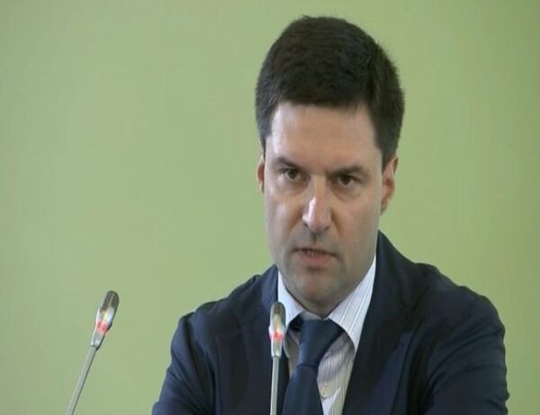 Представитель Сбербанка объяснил, почему Гуриев остался кандидатом в набсовет