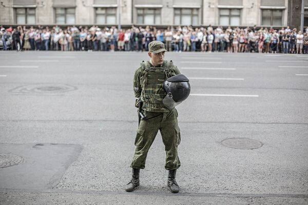 По оценке полиции, на митинге присутствовали 2,5 тысячи человек. Однако представители штаба Навального заявляли о 15 тысячах человек.