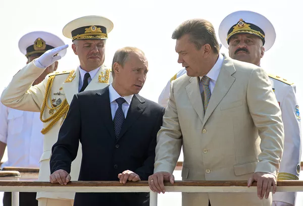 Владимир Путин и Виктор Янукович