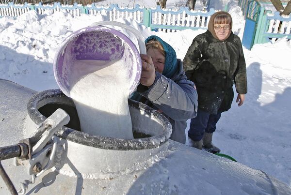 #Сбор молока в белорусской деревне
