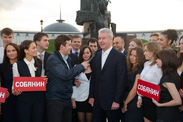 Сергей Собянин дает интервью после вступления в должность.