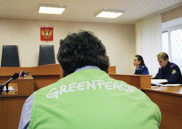 Суд Мурманска арестовал участников ЧП у платформы Приразломная