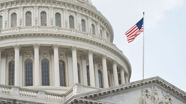 Конгресс: Дефицит бюджета США в 2013-2014 фингоду снизится на 24%