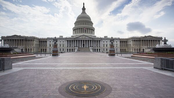 Конгресс США согласовал законопроект финансирования правительства в объеме $1 трлн