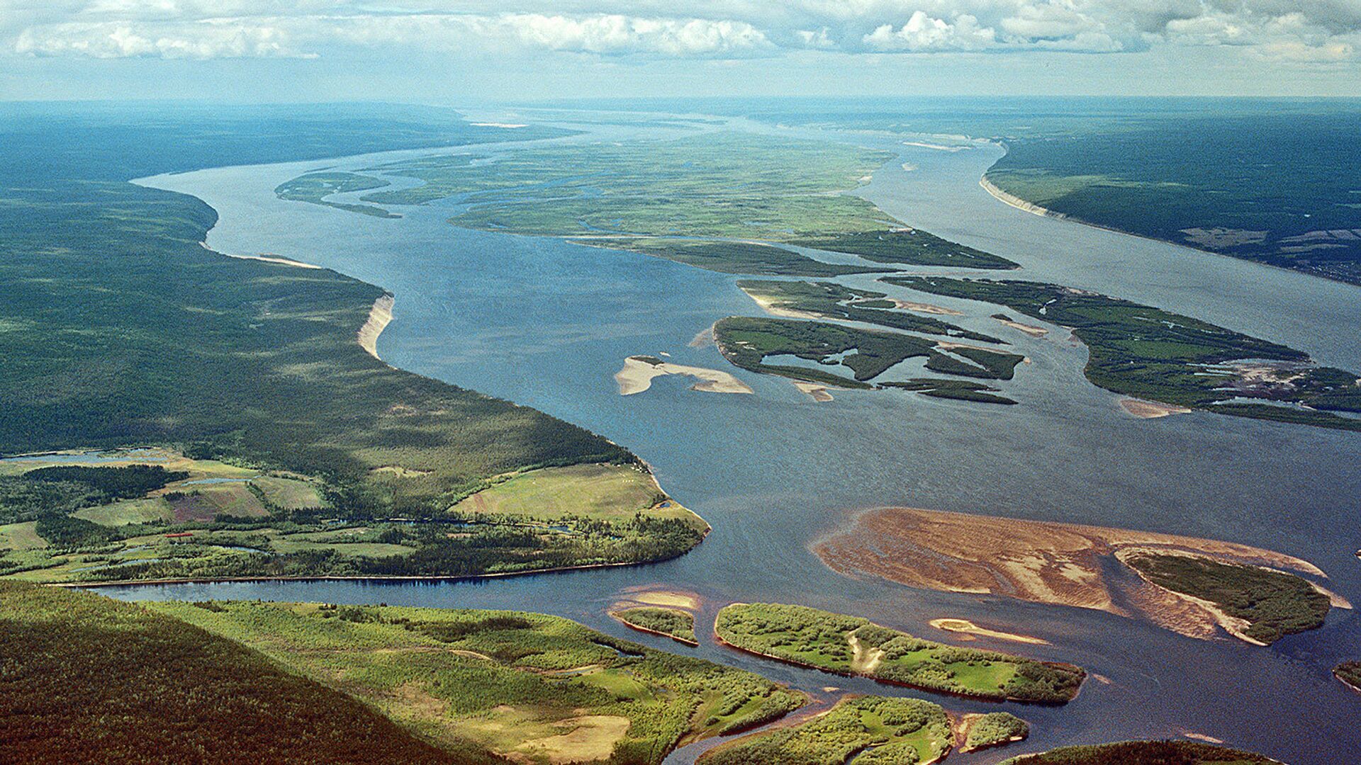 % Река Лена в Якутии - ПРАЙМ, 1920, 07.09.2023