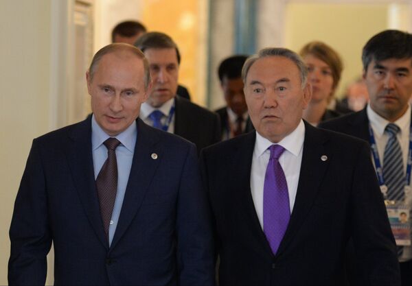 Президент Российской Федерации Владимир Путин и Президент Казахстана Нурсултан Назарбаев