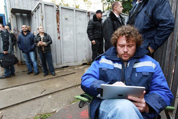 В сентябре 2011 года Полонский объявил голодовку в знак протеста против действий застройщика многофункционального комплекса Кутузовская миля, который, по его словам, осуществляет с помощью чоповцев силовой захват объекта.