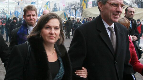 Заместитель госсекретаря США Виктория Нуланд и посол США в Украине Джеффри Пайетта.