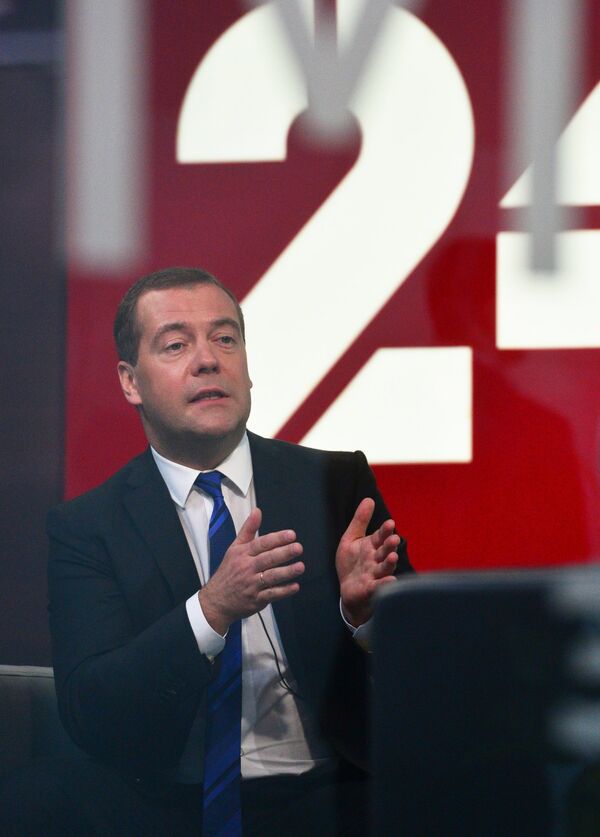 Д.Медведев дал интервью программе Вести в субботу