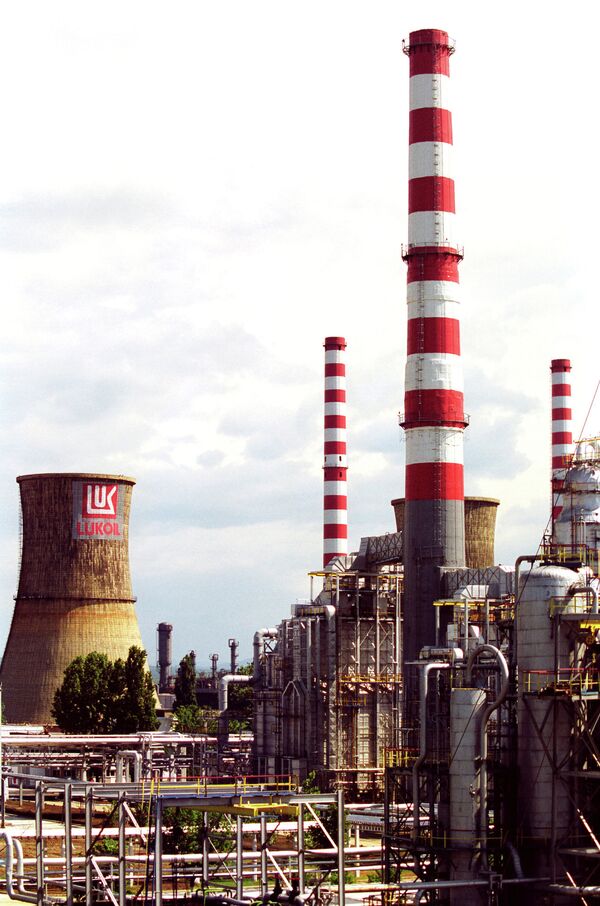Нефтеперерабатывающий завод ЛУКОЙЛ в Румынии