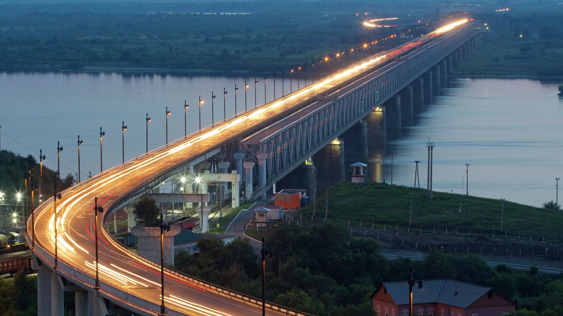 #Мост через реку Амур в Хабаровске на трассе Чита-Хабаровск. - ПРАЙМ, 1920, 08.11.2022