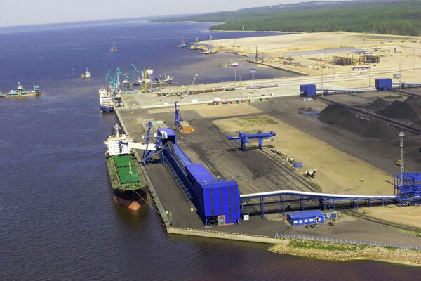 Открытие универсального перегрузочного комплекса в торговом порту Усть-Луга