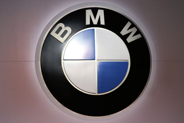 %Эмблема BMW.