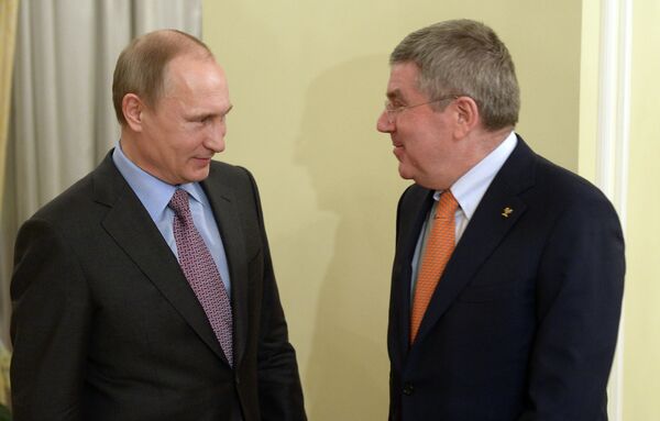Президент РФ В.Путин провел встречу с президентом МОК Т.Бахом