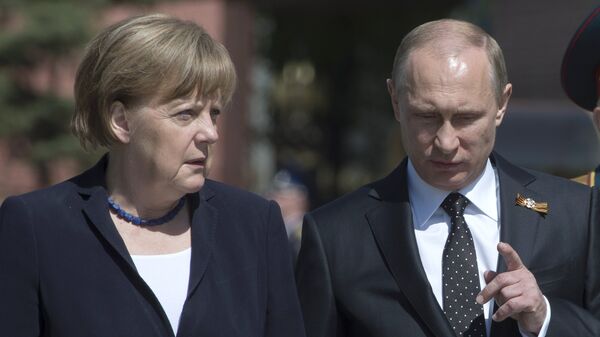 %Владимир Путин и Ангела Меркель